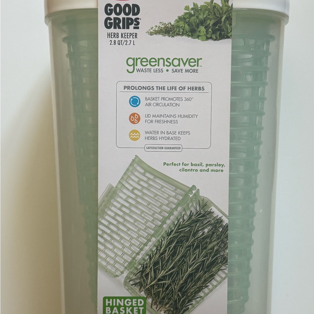 OXO Good Grips Greensaver 2.8 Qt. Herb Keeper BRAND NEW